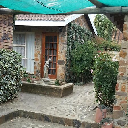 Gemsbok Cottage ベスレヘム エクステリア 写真