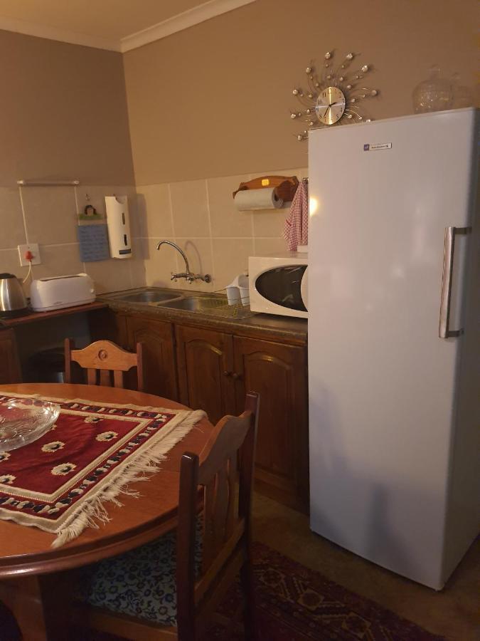 Gemsbok Cottage ベスレヘム エクステリア 写真