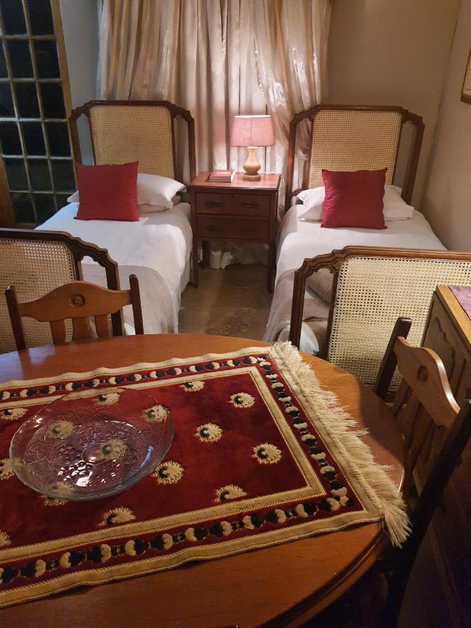 Gemsbok Cottage ベスレヘム エクステリア 写真