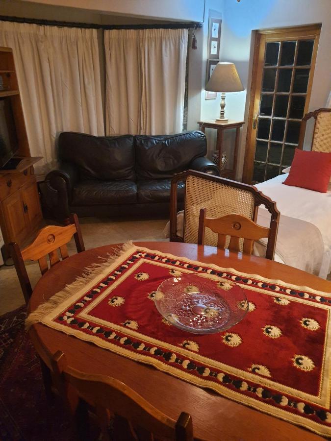 Gemsbok Cottage ベスレヘム エクステリア 写真
