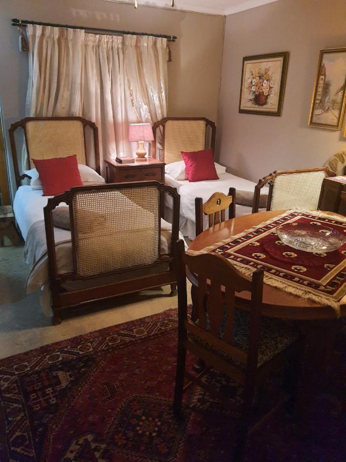 Gemsbok Cottage ベスレヘム エクステリア 写真
