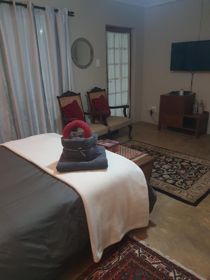 Gemsbok Cottage ベスレヘム エクステリア 写真