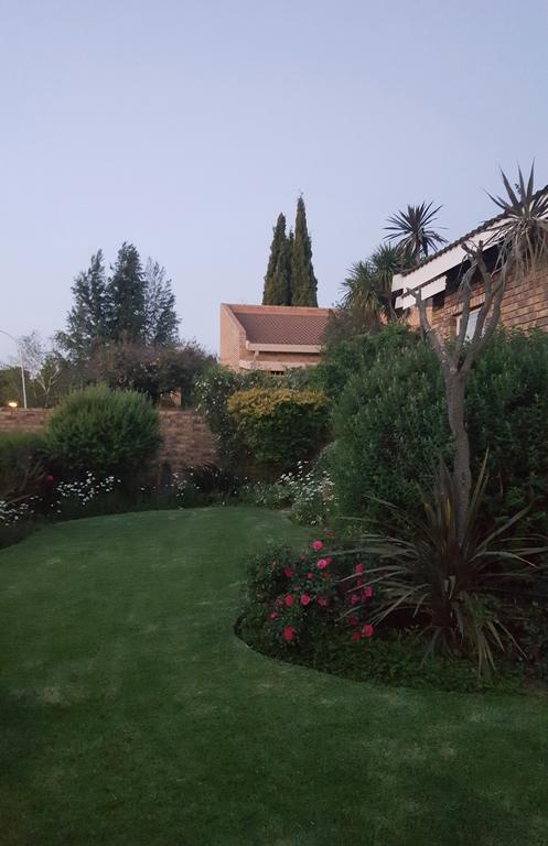 Gemsbok Cottage ベスレヘム エクステリア 写真